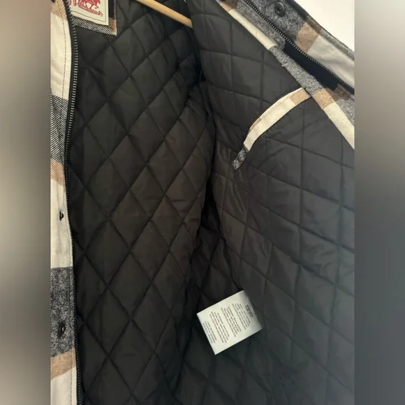 Levi's Quilted Plaid Shirt Jacket - Picture 5 of 6